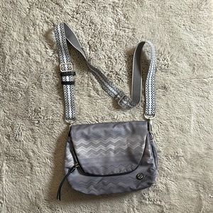 COPY - Lululemon cross body bag